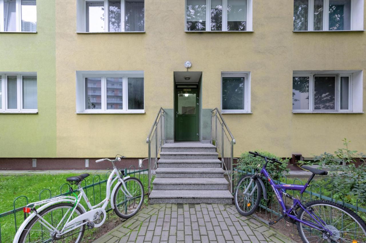 Beautiful Two-Bedroom Apartment Warsaw Bielany By Noclegi Renters Exterior photo